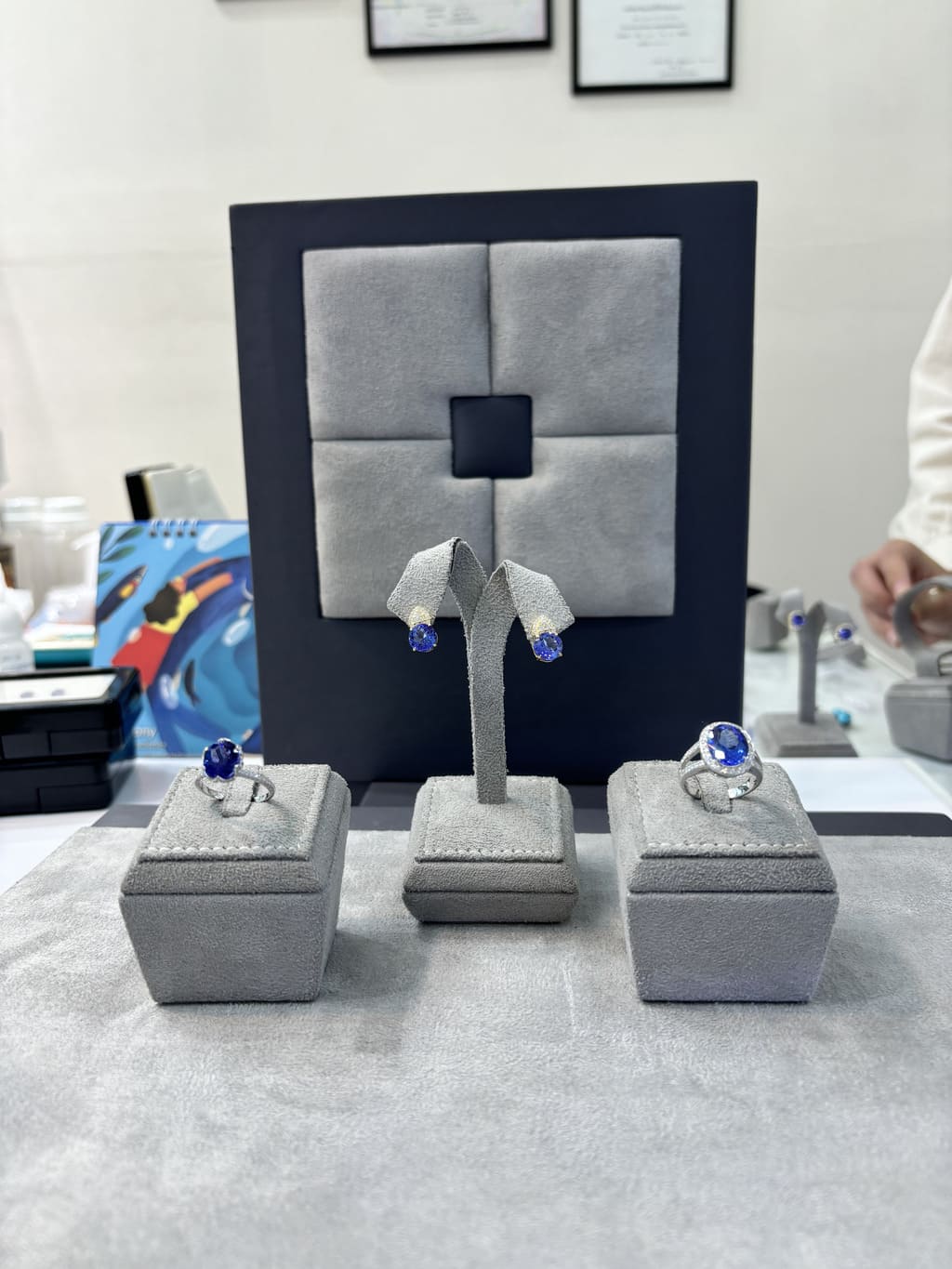 Natural's Art Jewelry Co., Ltd. 1